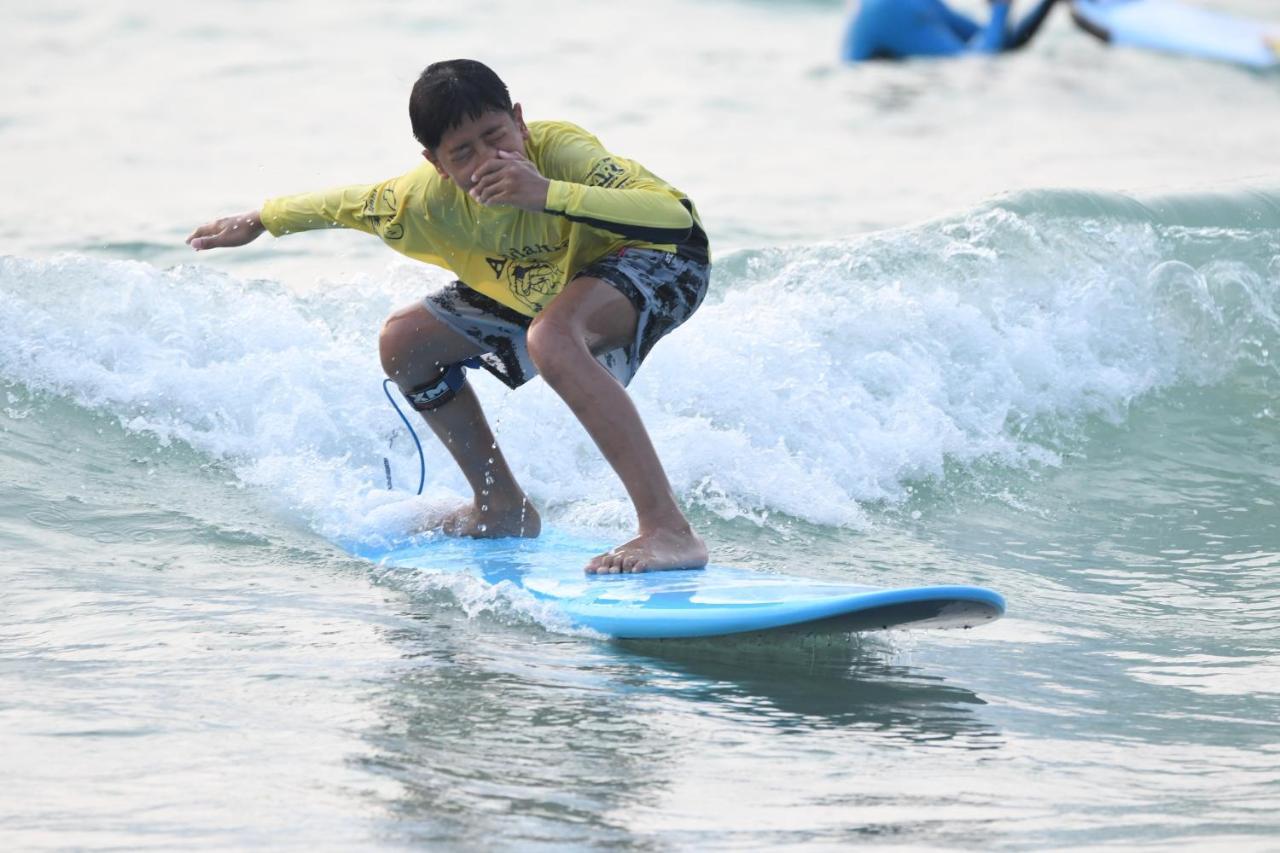 Отель Baan Andaman Sea Surf Patong Экстерьер фото