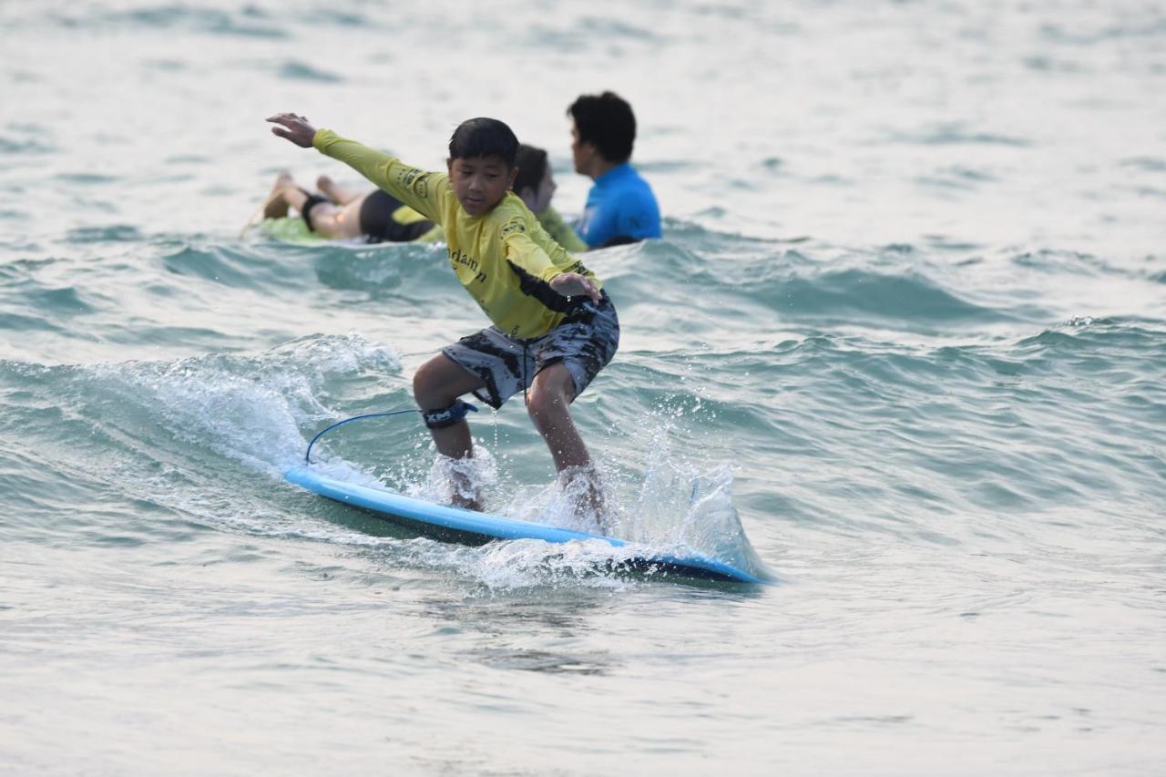 Отель Baan Andaman Sea Surf Patong Экстерьер фото