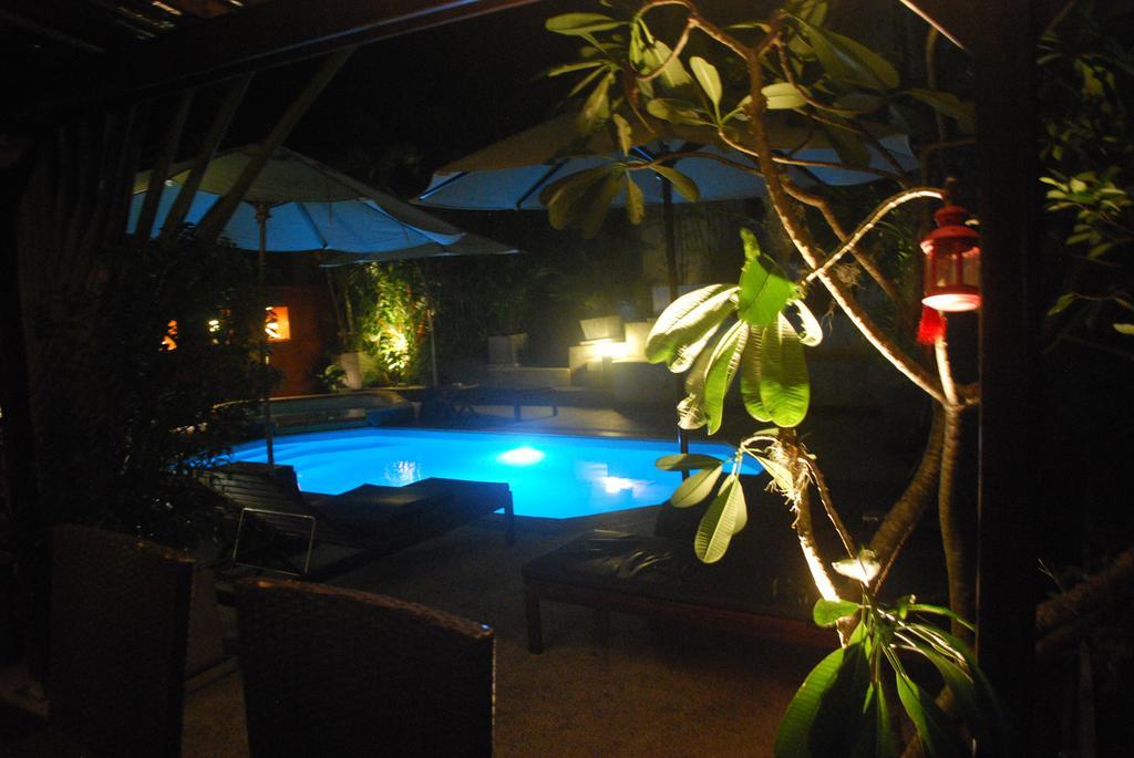 Отель Baan Andaman Sea Surf Patong Экстерьер фото
