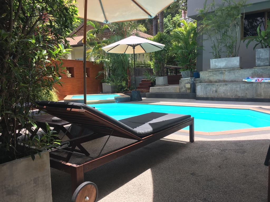 Отель Baan Andaman Sea Surf Patong Экстерьер фото