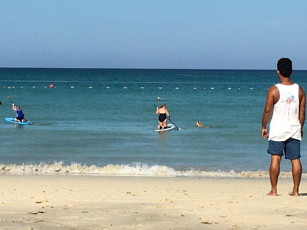 Отель Baan Andaman Sea Surf Patong Экстерьер фото