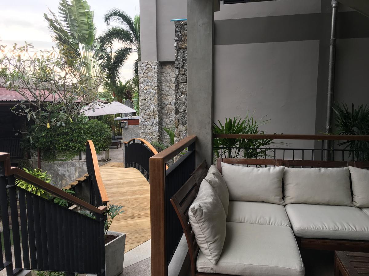 Отель Baan Andaman Sea Surf Patong Экстерьер фото