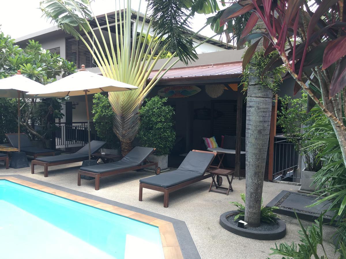 Отель Baan Andaman Sea Surf Patong Экстерьер фото